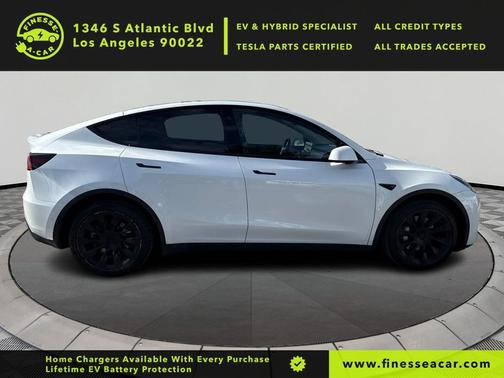 2022 Tesla Model Y Long Range Dual Motor All-Wheel Drive