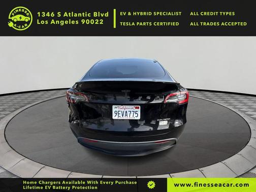 2023 Tesla Model Y Long Range Dual Motor All-Wheel Drive , AWD