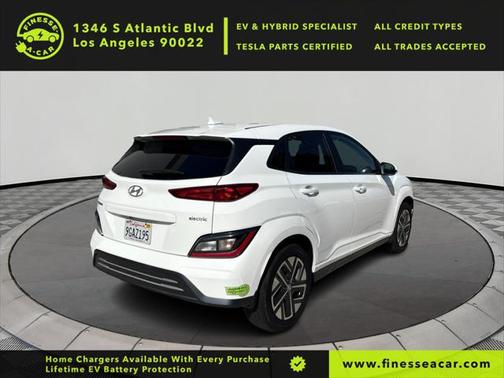 2023 Hyundai KONA EV SE