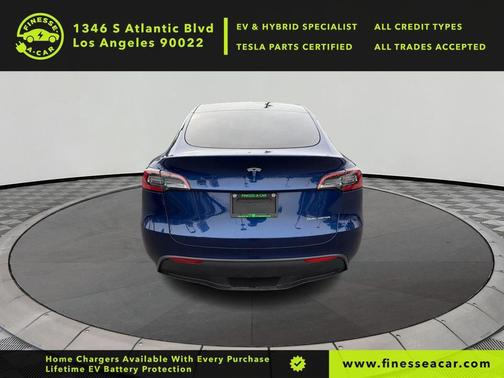 Deep Blue Metallic 2023 Tesla Model Y Long Range Dual Motor All-Wheel Drive