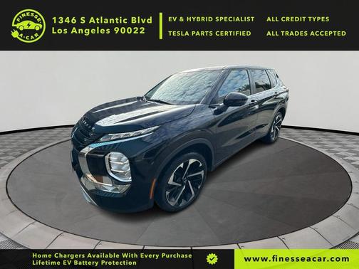 2022 Mitsubishi Outlander SE