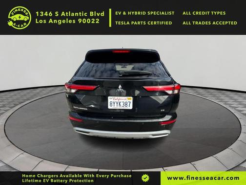 2022 Mitsubishi Outlander SE