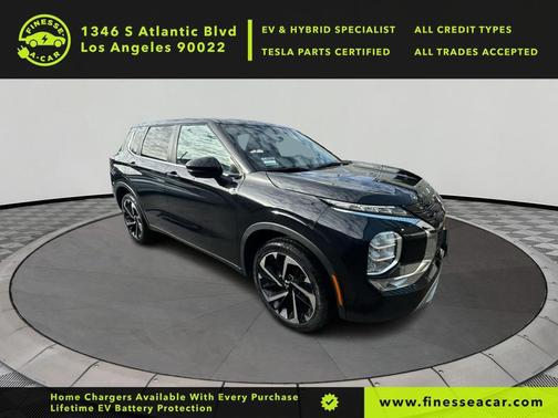 2022 Mitsubishi Outlander SE