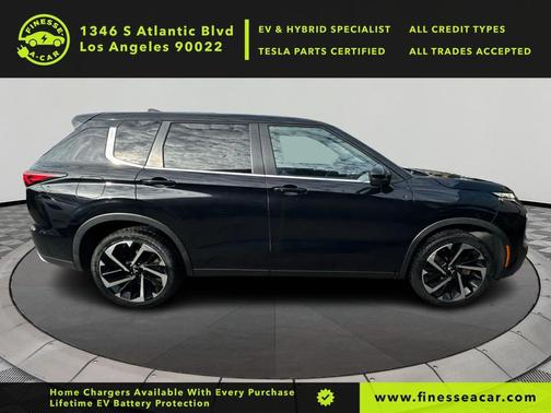 2022 Mitsubishi Outlander SE