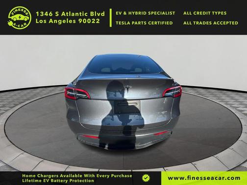 2023 Tesla Model Y Long Range Dual Motor All-Wheel Drive , AWD