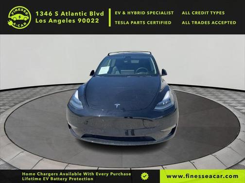 2022 Tesla Model Y Long Range Dual Motor All-Wheel Drive