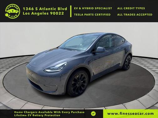 2022 Tesla Model Y Long Range Dual Motor All-Wheel Drive