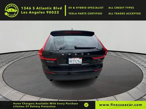 2020 Volvo XC60 T5 Momentum