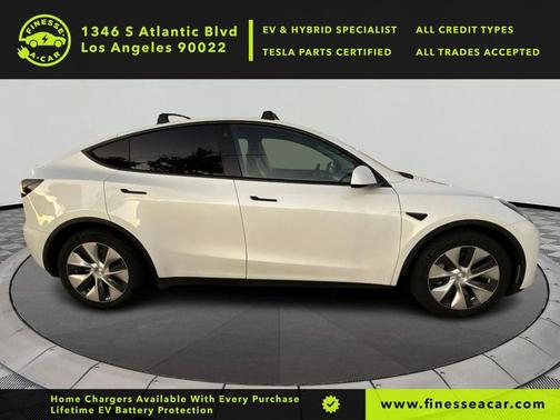 2022 Tesla Model Y Long Range Dual Motor All-Wheel Drive