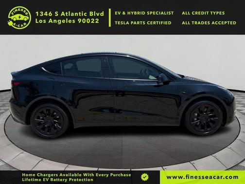 2022 Tesla Model Y Long Range Dual Motor All-Wheel Drive