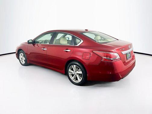 Cayenne Red Metallic 2013 Nissan Altima 2.5 SL