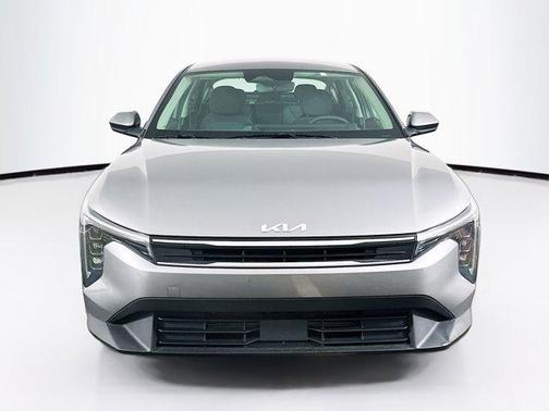 Steel Gray 2025 Kia K4 LXS