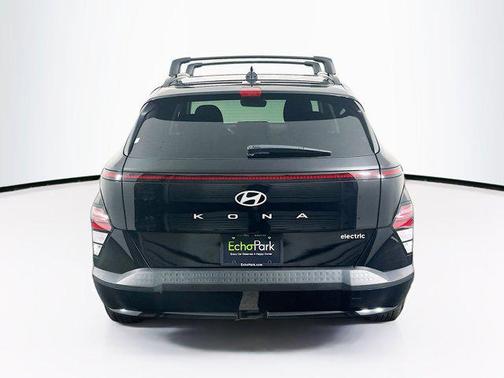 Abyss Black Pearl 2024 Hyundai KONA EV SEL