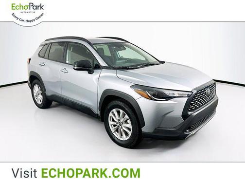 2025 Toyota Corolla Cross LE