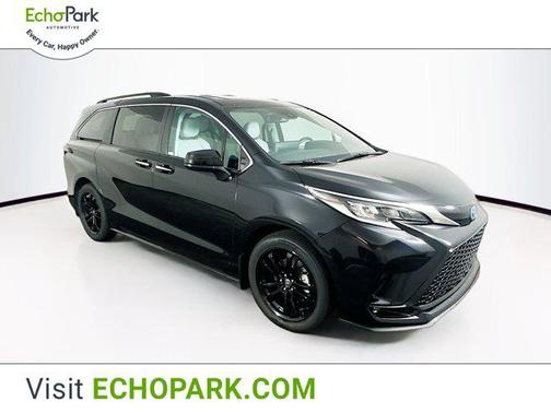 2024 Toyota Sienna XSE 7 Passenger