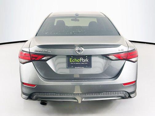 Gun Metallic 2022 Nissan Sentra SR
