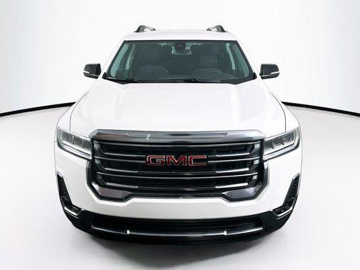 2023 GMC Acadia AWD AT4