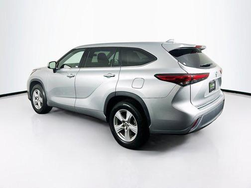 2020 Toyota Highlander L