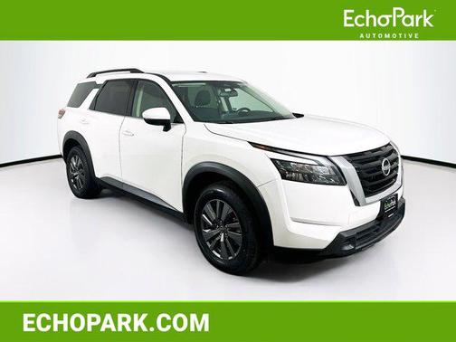 2025 Nissan Pathfinder SV FWD