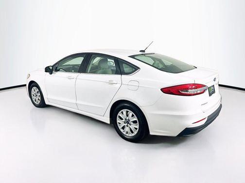 Oxford White 2019 Ford Fusion S