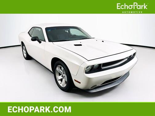 Bright White 2011 Dodge Challenger Base