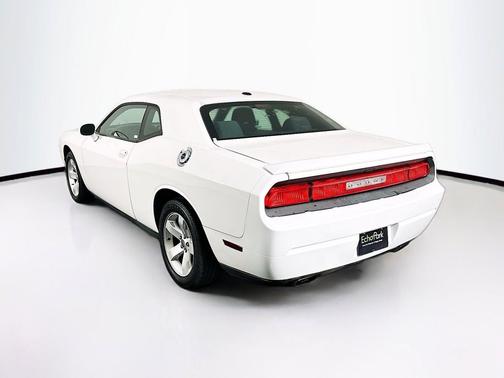 Bright White 2011 Dodge Challenger Base