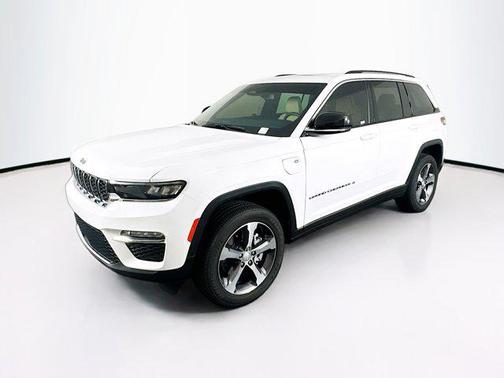 2022 Jeep Grand Cherokee 4xe Base