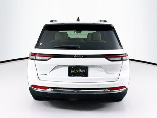 2022 Jeep Grand Cherokee 4xe Base
