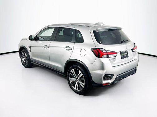 2024 Mitsubishi Outlander Sport SE