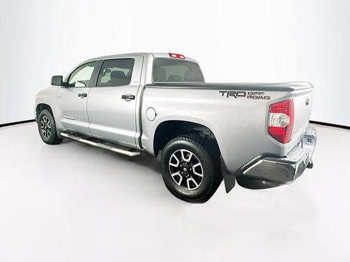 2015 Toyota Tundra SR5