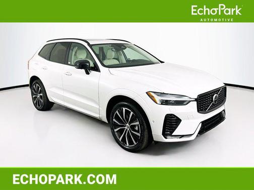 2024 Volvo XC60 B5 Plus Dark Theme