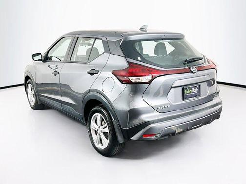 2023 Nissan Kicks S