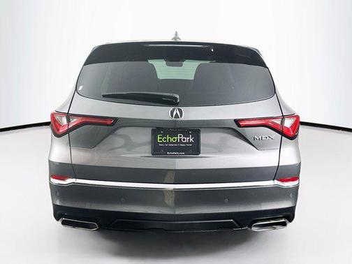 2023 Acura MDX w/Technology Package