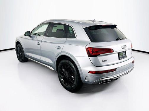 2023 Audi Q5 45 S line Premium Plus