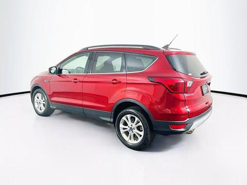 Ruby Red Metallic Tinted Clearcoat 2019 Ford Escape SEL