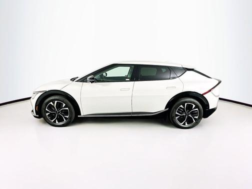 Glacier 2024 Kia EV6 Wind