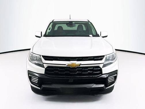 Summit White 2022 Chevrolet Colorado LT