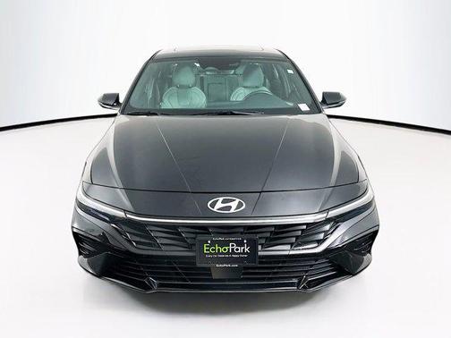 2025 Hyundai ELANTRA HEV Limited