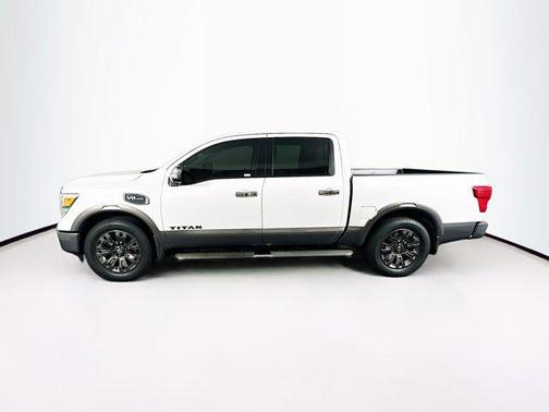 2017 Nissan Titan Platinum Reserve