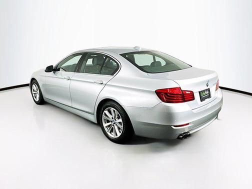 2015 BMW 528 528i