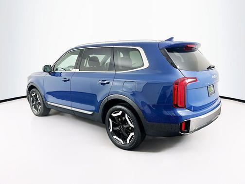 Midnight Lake Blue 2025 Kia Telluride S