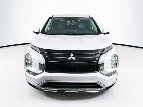 2024 Mitsubishi Outlander SE 2.5 2WD