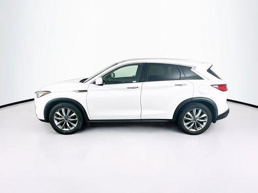 2022 INFINITI QX50 LUXE
