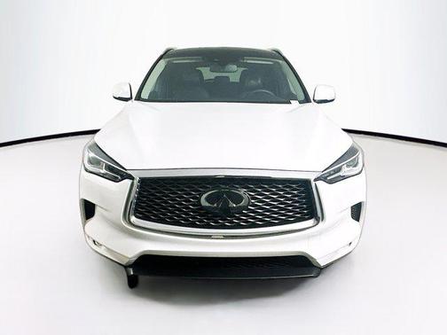 2022 INFINITI QX50 LUXE