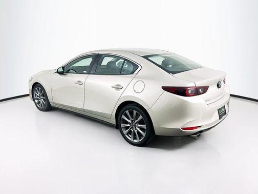 2025 Mazda Mazda3 FWD w/Preferred Package