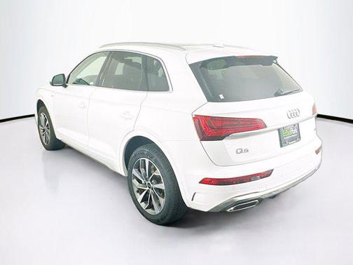 2024 Audi Q5 45 S line Premium Plus