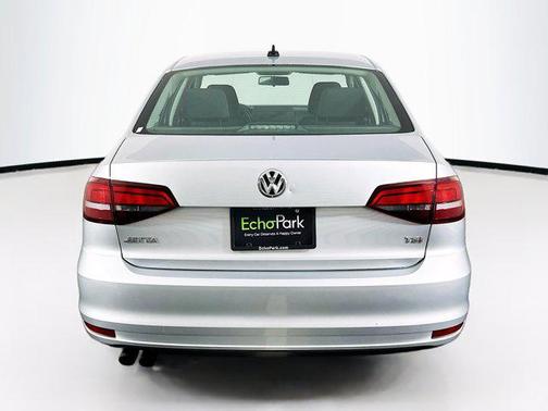 Reflex Silver Metallic 2016 Volkswagen Jetta 1.4T S w/Technology
