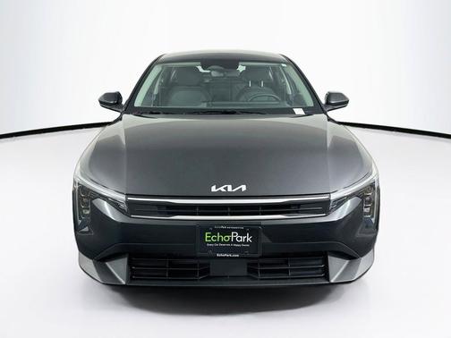 Interstellar Gray 2025 Kia K4 LXS