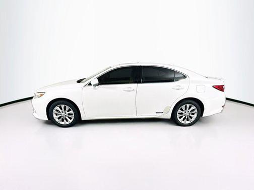 2014 Lexus ES 300h Base