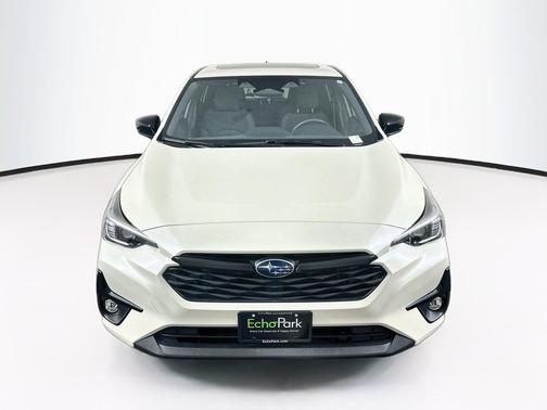 Crystal White Pearl 2024 Subaru Impreza RS